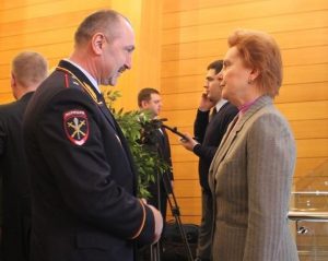Силовики пояснили, почему водитель-участник ДТП в ХМАО, где погибли дети, был с правами