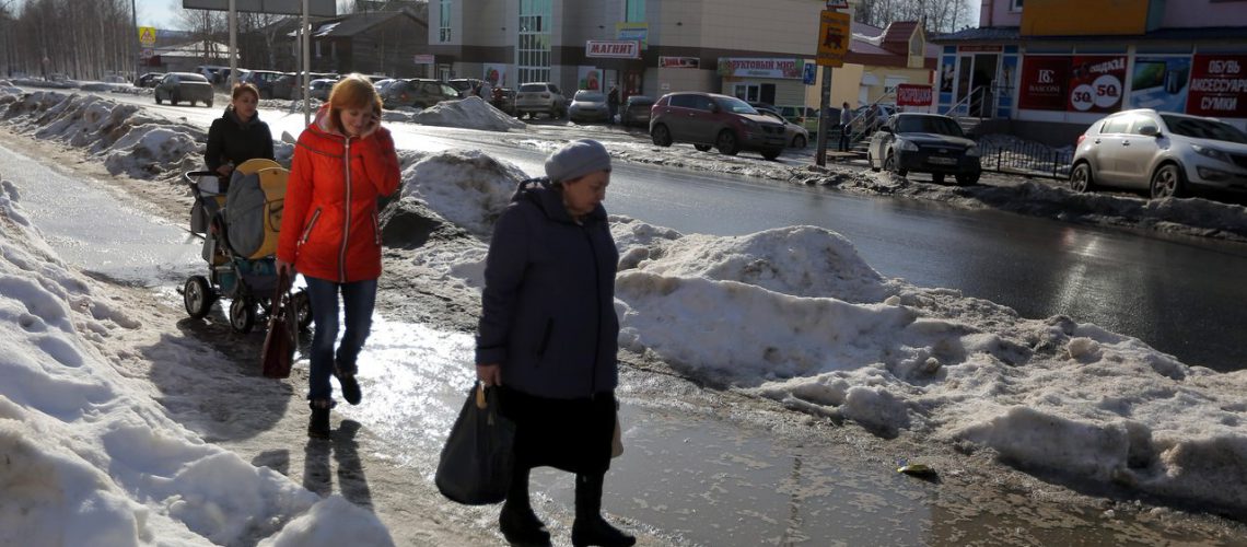 Россияне теряют около 4400 руб. в год из-за продуктового эмбарго