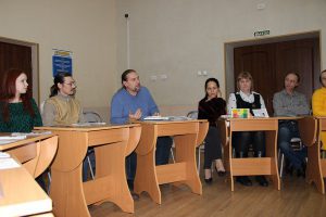 Сотрудники «Культурно-досугового комплекса» Нефтеюганска обсудили с психологом вопросы профилактики наркомании среди подростков.