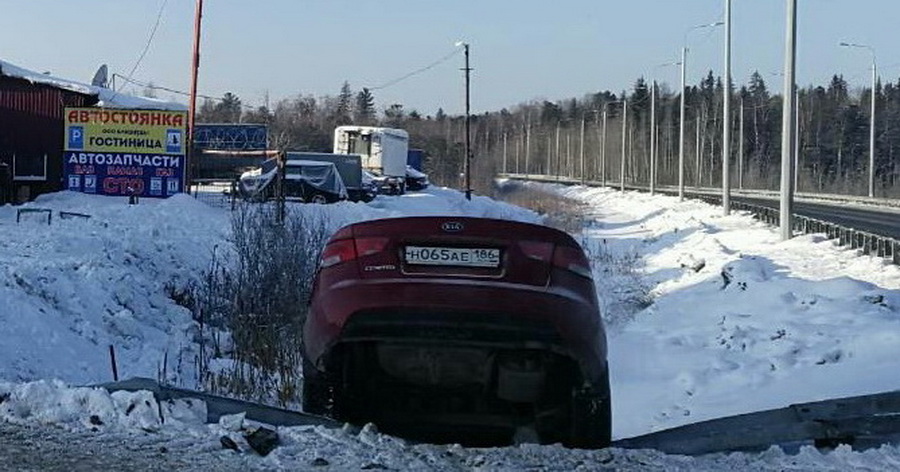 За выходные в Югре в ДТП пострадали 12 человек