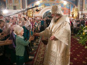 Православные Югры отмечают Пасху