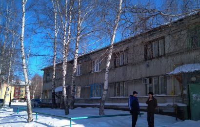 Эксперты ОНФ взяли на контроль ситуацию с аварийным домом в Нефтеюганске