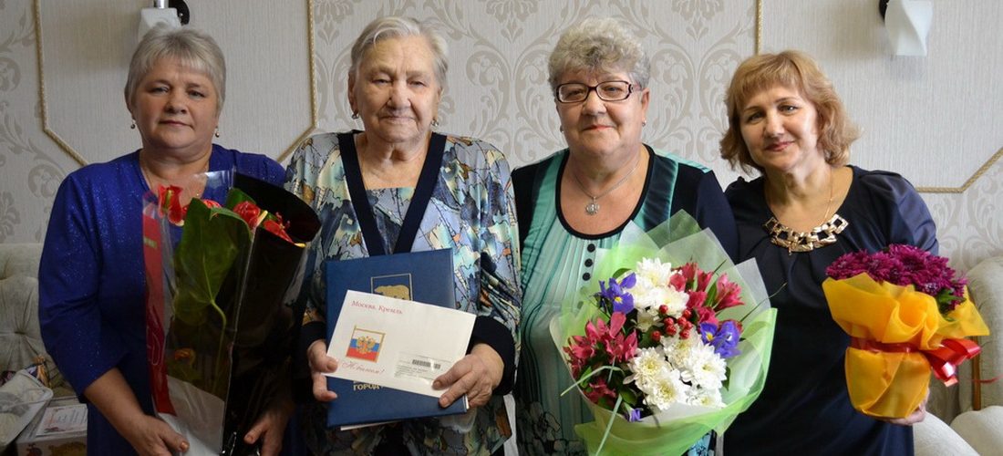 90 лет исполнилось жительнице Нефтеюганска Зое Овсянниковой