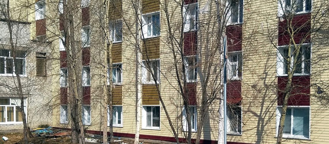 "Свинство нашего города". Общежитие в 9-ом микрорайоне.