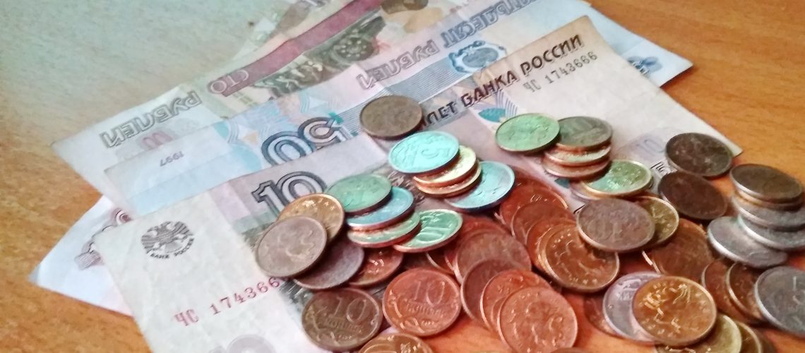 Директор нефтеюганского ЧОП "Щит" оштрафован за невыплату зарплаты.