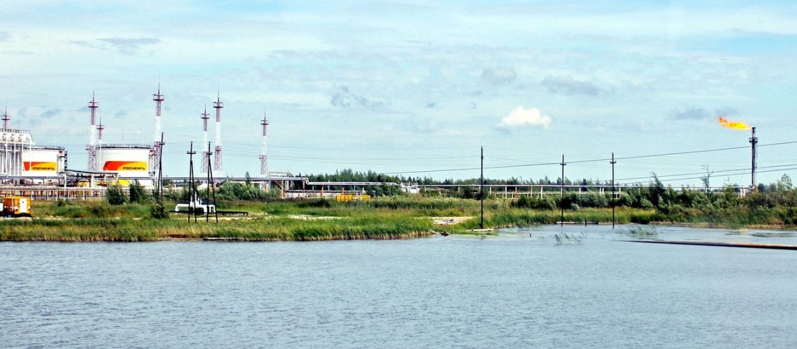"РН-Юганскнефтегаз" незаконно эксплуатировал 6 нефтепроводов в Югре