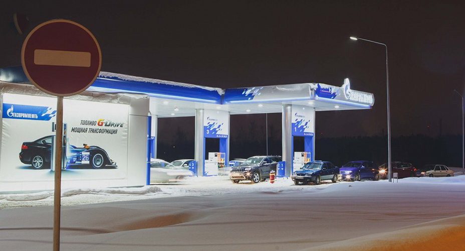Бензин не будет дорожать два месяца