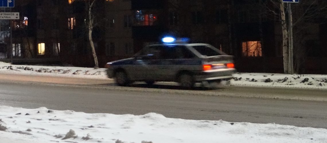 В Югре полицию наделили правом наказывать нарушителей регионального законов