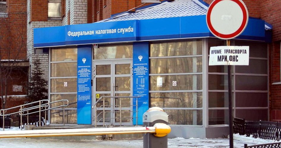 Нефтеюганцы накопили большой долг по налогу на транспорт