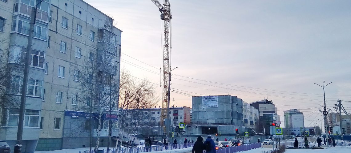 Власти Нефтеюганска потратят бюджетные деньги на строительство дома в 16а