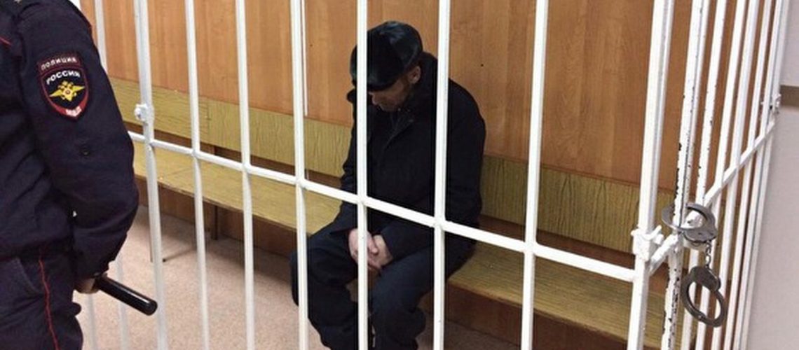 Адвокат обвиняемого в угоне самолета в ХМАО обжаловал арест подзащитного