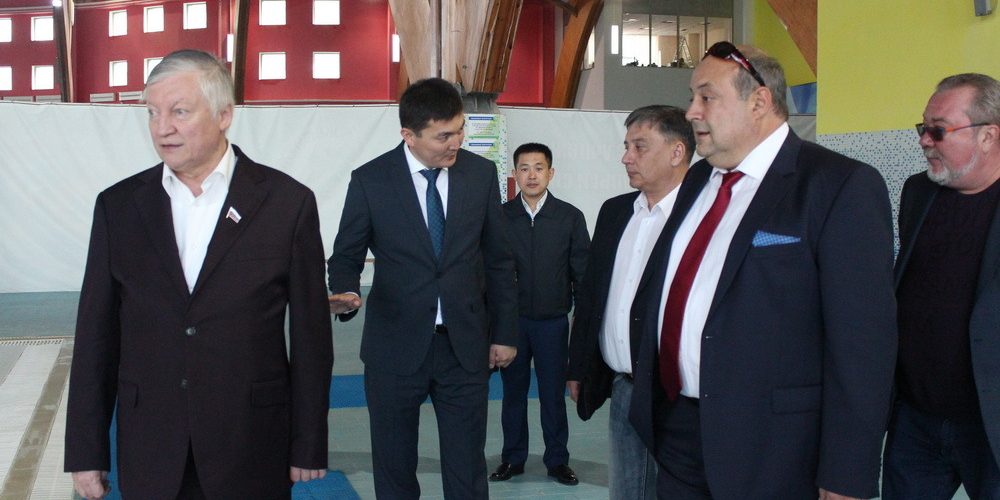 Легендарный шахматист Анатолий Карпов посетил с рабочим визитом «Жемчужину Югры».