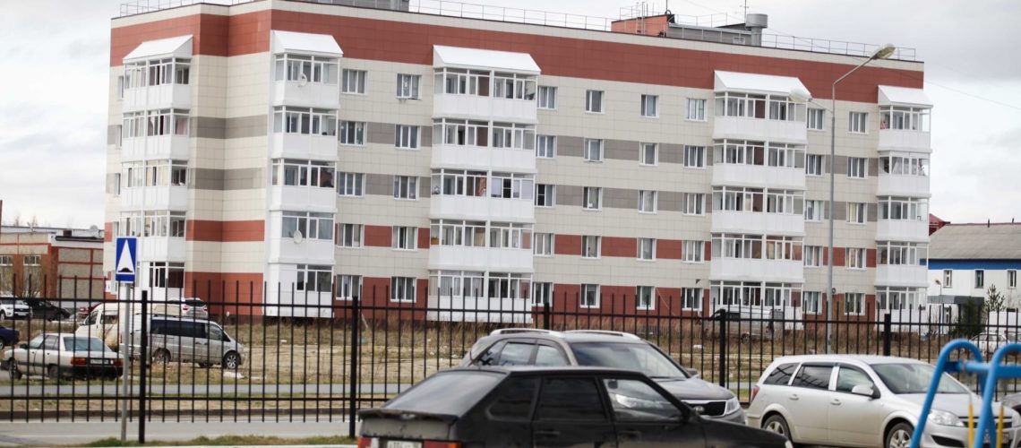 Появились дополнительные варианты решения проблемы обеспечения жильем сирот в Югре