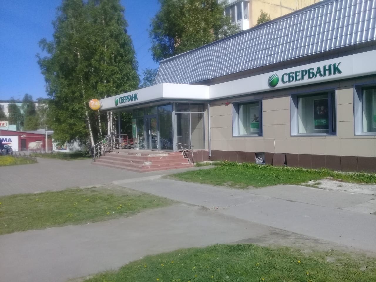 Банки не хотят рисковать: Россияне активно идут за ипотекой, но каждому второму отказывают