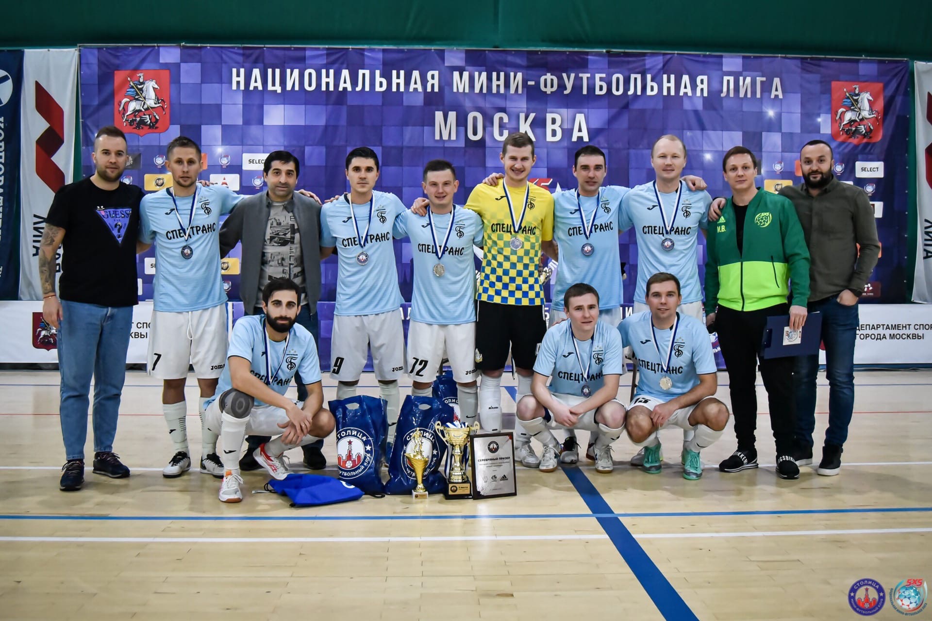 Из Москвы с медалями
