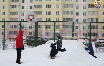 Папа, мама, я — настоящая семья. В РФ вступил в силу новый закон, защищающий семейные ценности