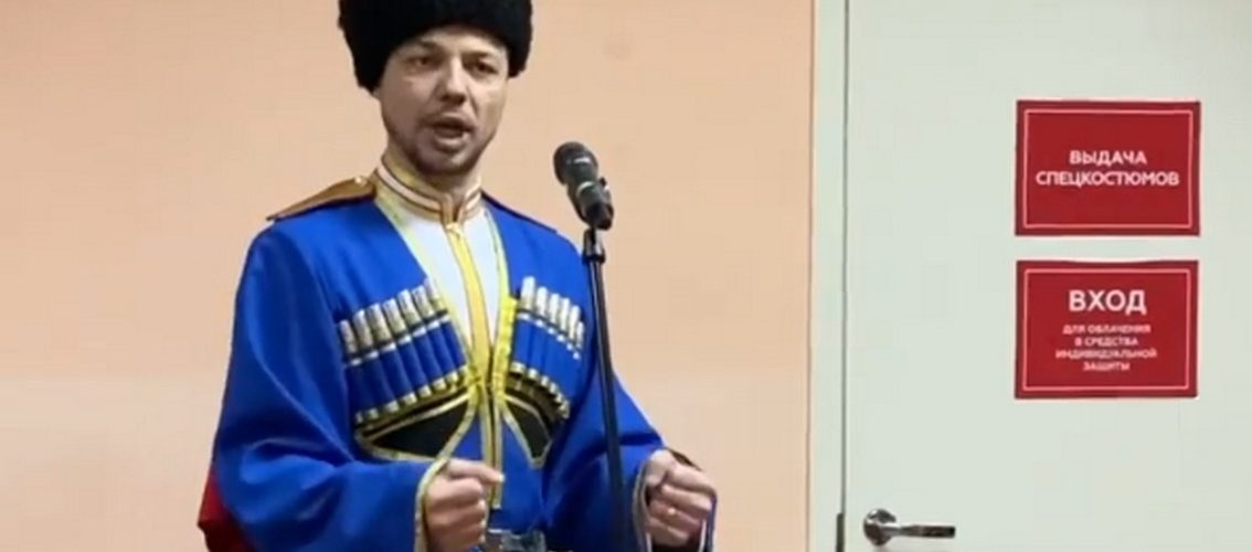 В Нефтеюганской окружной больнице состоялся концерт для сотрудников COVID-госпиталя
