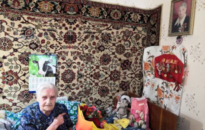 Сегодня 16.03.2021 мы поздравляем с 95-летним юбилеем ветерана Великой Отечественной войны-труженицу тыла, Шапошникову Нину Александровну.