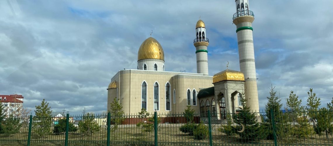 Мусульмане отмечают праздник Ураза-байрам