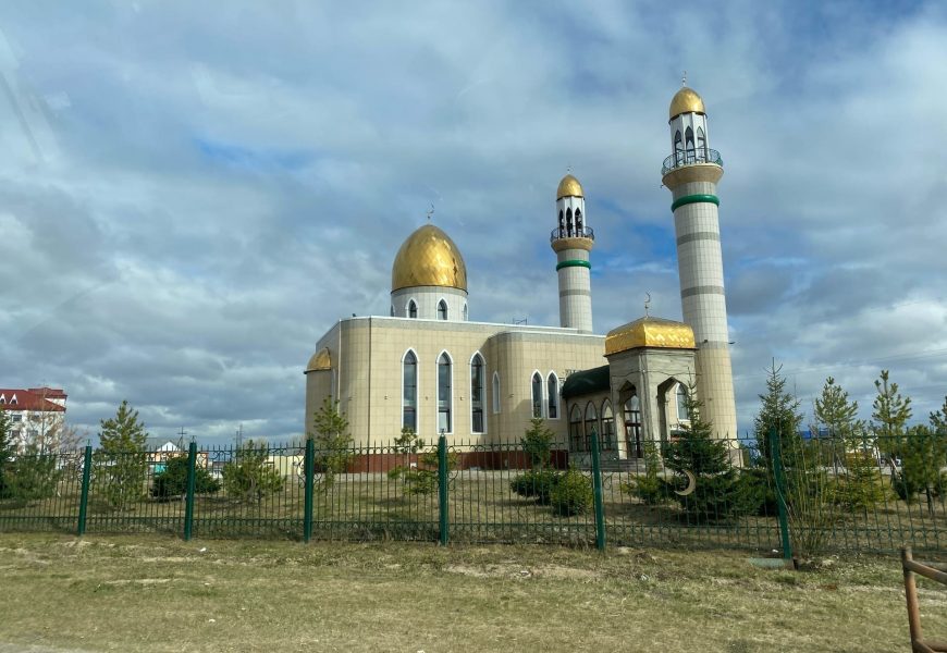 Мусульмане отмечают праздник Ураза-байрам