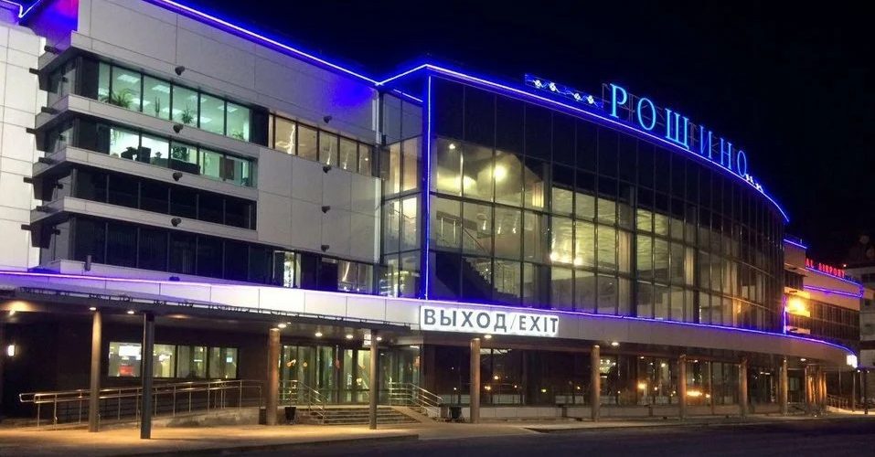 Житель Югры ругался и дебоширил на борту самолета