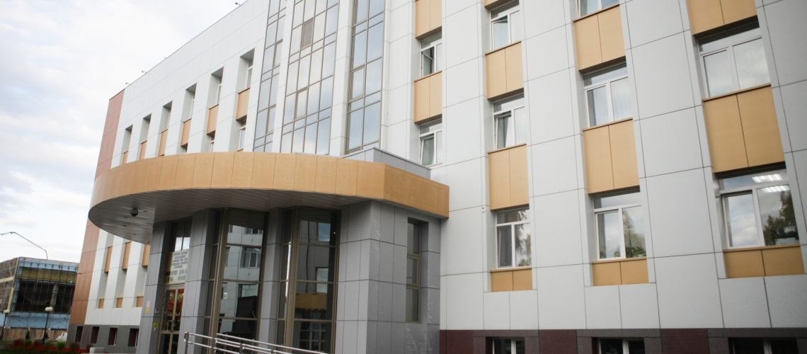 Власти Нефтеюганска наградят школьников за героизм при пожаре