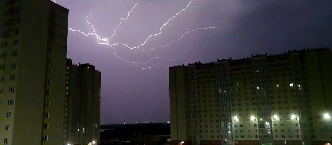 В ХМАО идут дожди: прогноз погоды на начало недели