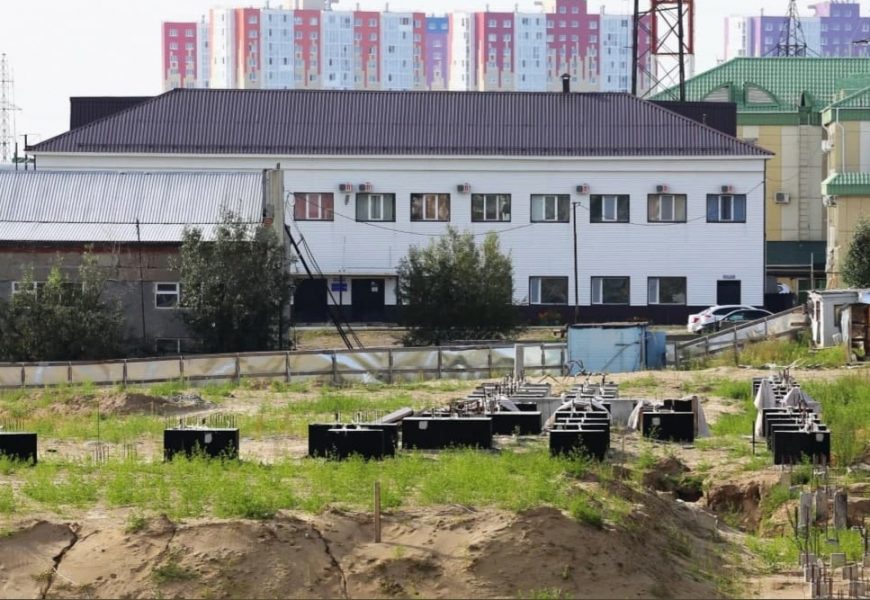 Власти ХМАО не могут найти желающих построить спорткомплекс в Нефтеюганске за ₽1,3 млрд Власти ХМАО не могут найти желающих построить спорткомплекс в Нефтеюганске за ₽1,3 млрд