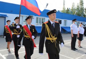 В отделе полиции Нефтеюганска состоялось торжественное мероприятие, посвященное Государственному дню флага.