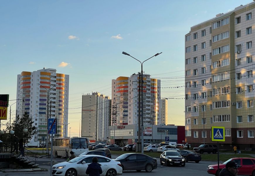 Югра вошла в топ-15 регионов РФ по количеству долларовых миллионеров