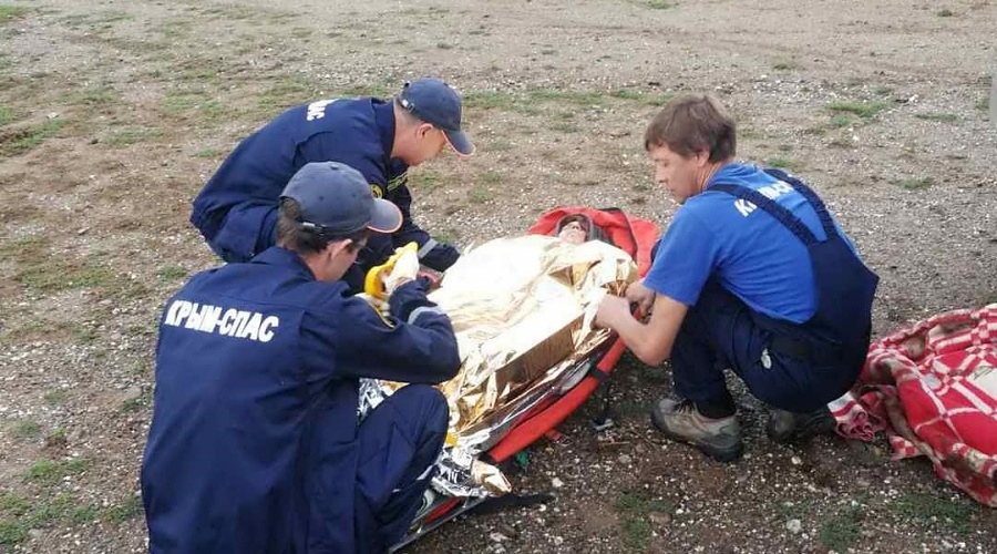 Жительница Нефтеюганска серьезно травмировалась, находясь на отдыхе в Крыму.