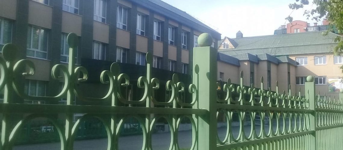 В Нефтеюганске школьники изучают ДНК банана