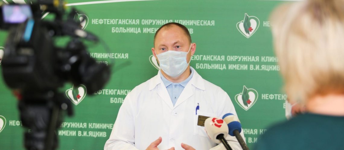 Грипп никто не отменил. Но важнее сначала привиться от коронавируса.