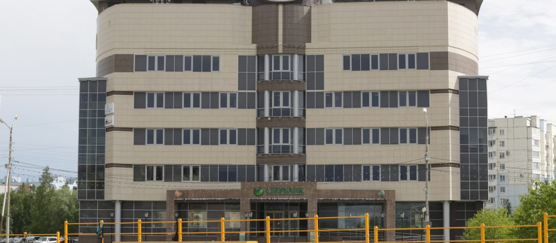 Сбербанк планирует выдавать ипотеку с 18 лет