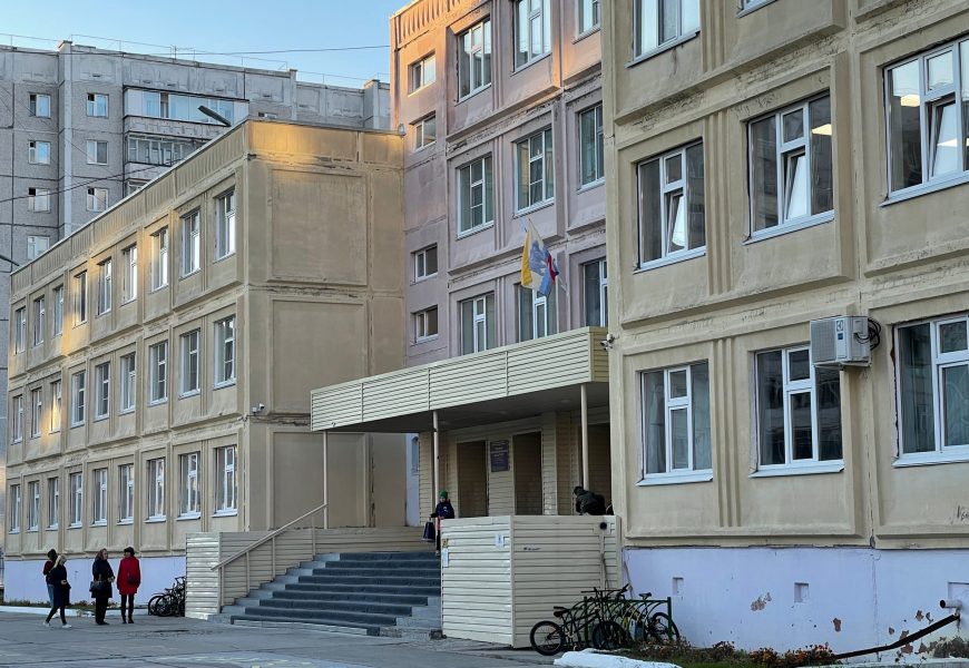 Школьники Югры примут участие во всероссийской олимпиаде онлайн Школьники Югры примут участие во всероссийской олимпиаде онлайн