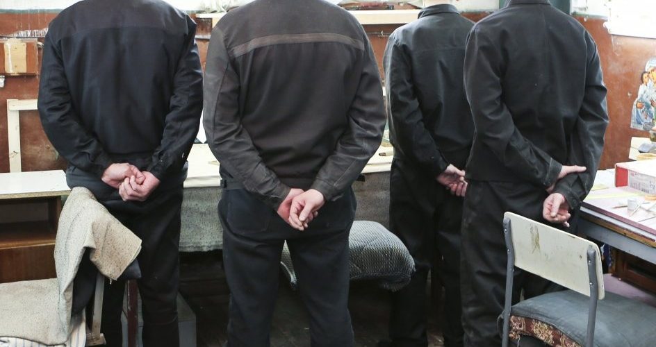 В Югре заключенные вербовали в террористы своих сокамерников