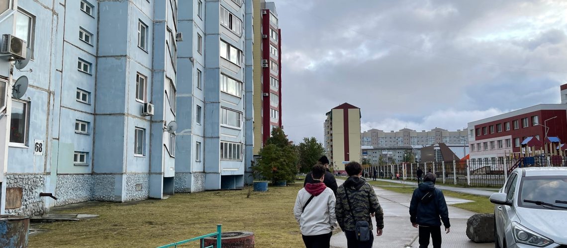 Минтруд предложил упростить наем подростков для некоторых работ