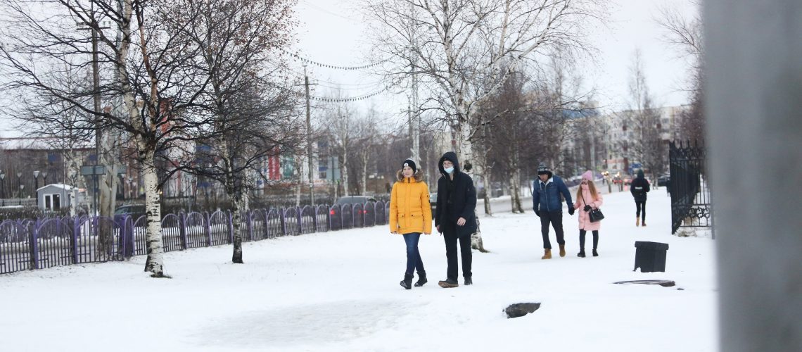 В Югре социальная няня присмотрит за детьми госпитализированных родителей