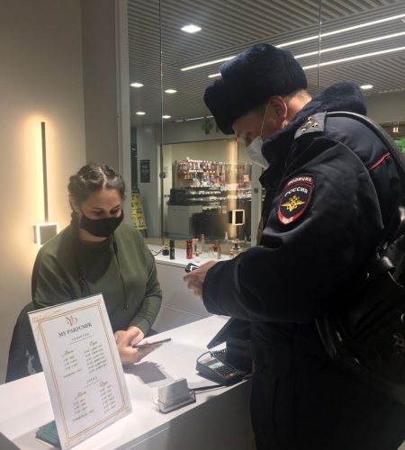 В ХМАО идут массовые облавы на нарушителей режима QR-кодов