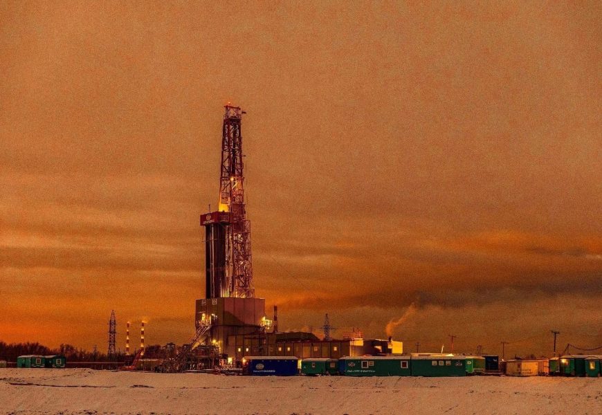В России в 2021 году выросла добыча нефти и газа