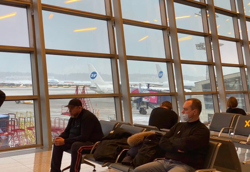 В России авиакомпании начали отменять масочный режим в самолетах