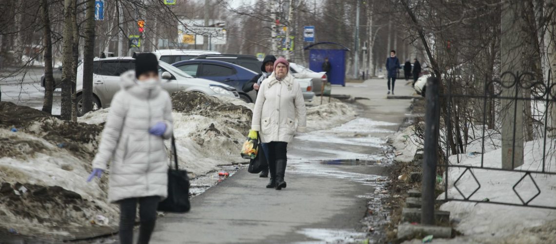Новую волну коронавируса в России ожидают к началу лета