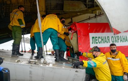 Югра направит 21 парашютиста-пожарного на помощь Красноярскому краю