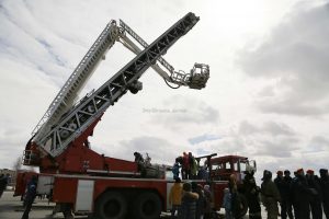 Приглашаем на тематическую выставку с демонстрацией образцов аварийно-спасательной техники, оборудования и снаряжения.