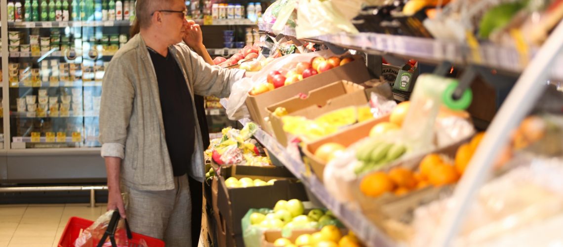 Рост цен на продукты и бытовую технику в Югре замедлился