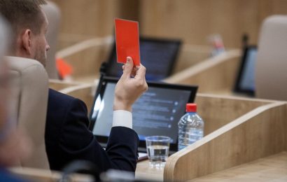 Коммунисты выдвинули в думу Нефтеюганска коммерсанта