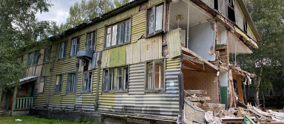 В РФ запустят новую программу расселения аварийного жилья