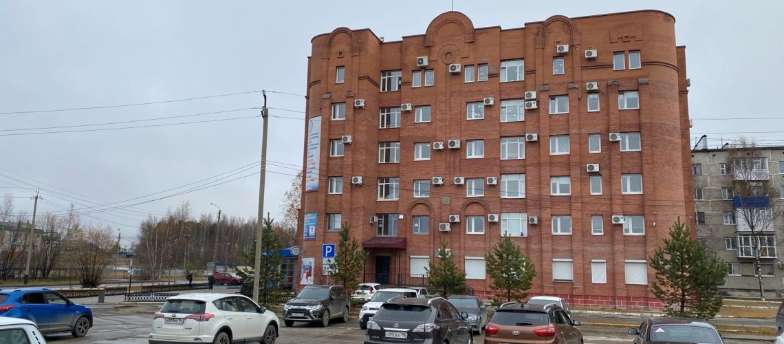 Более 300 тысяч югорчан имеют задолженность по налогам