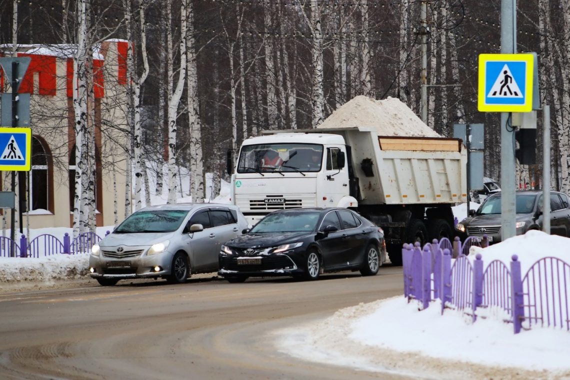 Мэрия Нефтеюганска в следующем году потратит 306,5 млн рублей на содержание городских дорог