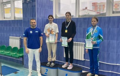 Поздравляем Победителей и призёров 1 го дня зональных соревнований по плаванию » Весёлый Дельфин «